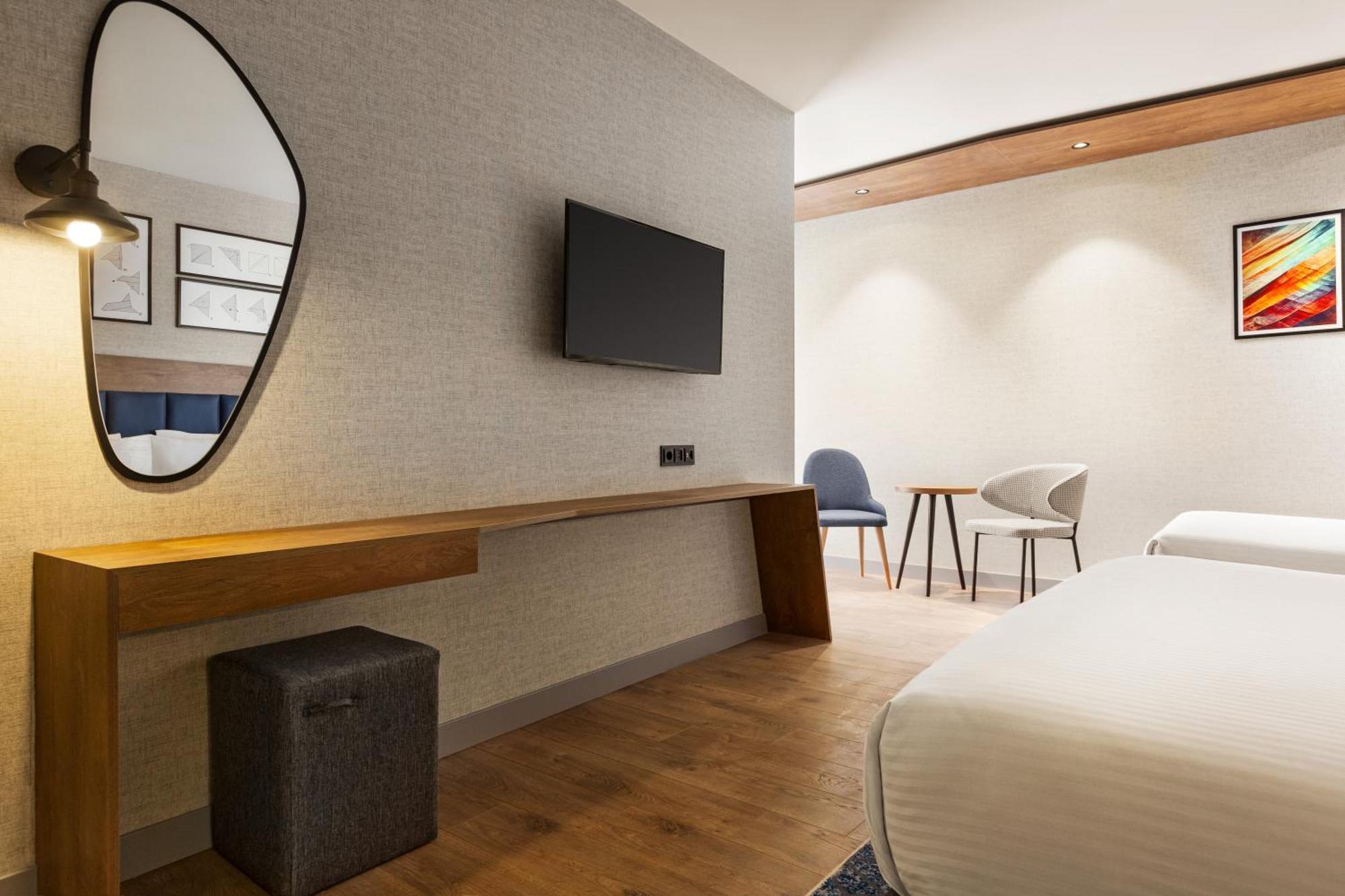 Ramada Encore By Wyndham Arnavutkoy Hotel Stambuł