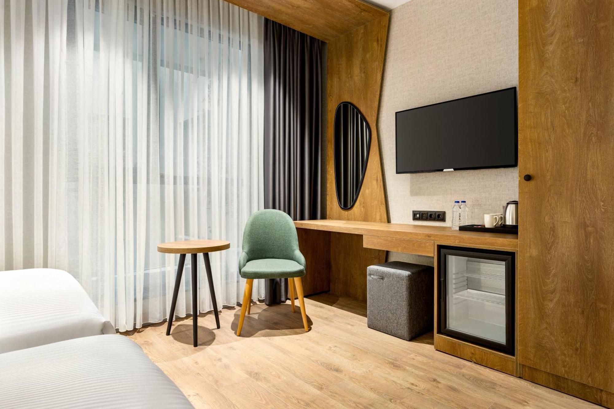 Hotel Ramada Encore By Wyndham Arnavutkoy Stambuł