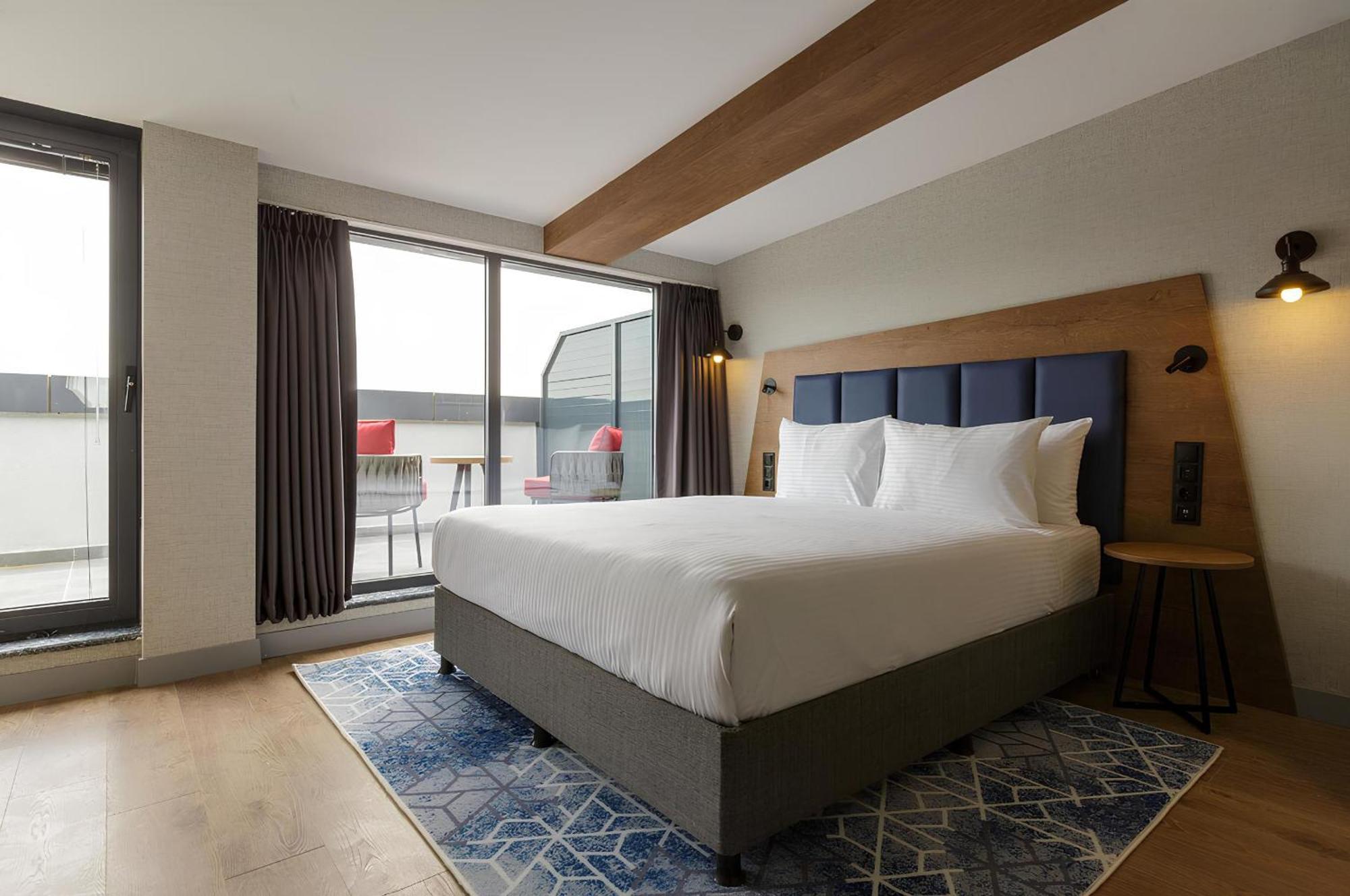 Hotel Ramada Encore By Wyndham Arnavutkoy Stambuł