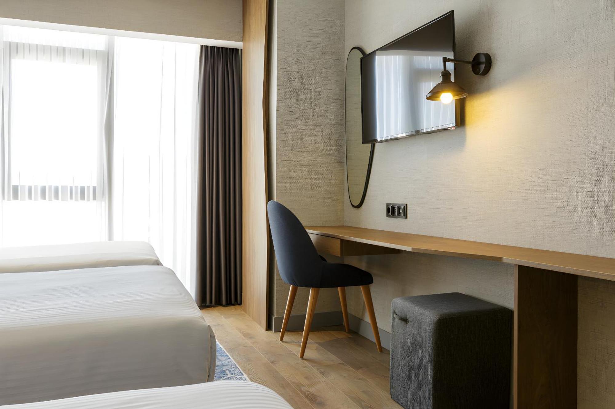 Hotel Ramada Encore By Wyndham Arnavutkoy *
