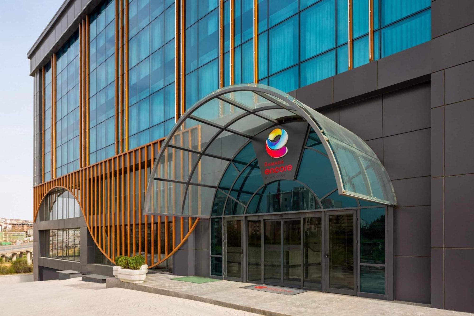 Hotel Ramada Encore By Wyndham Arnavutkoy